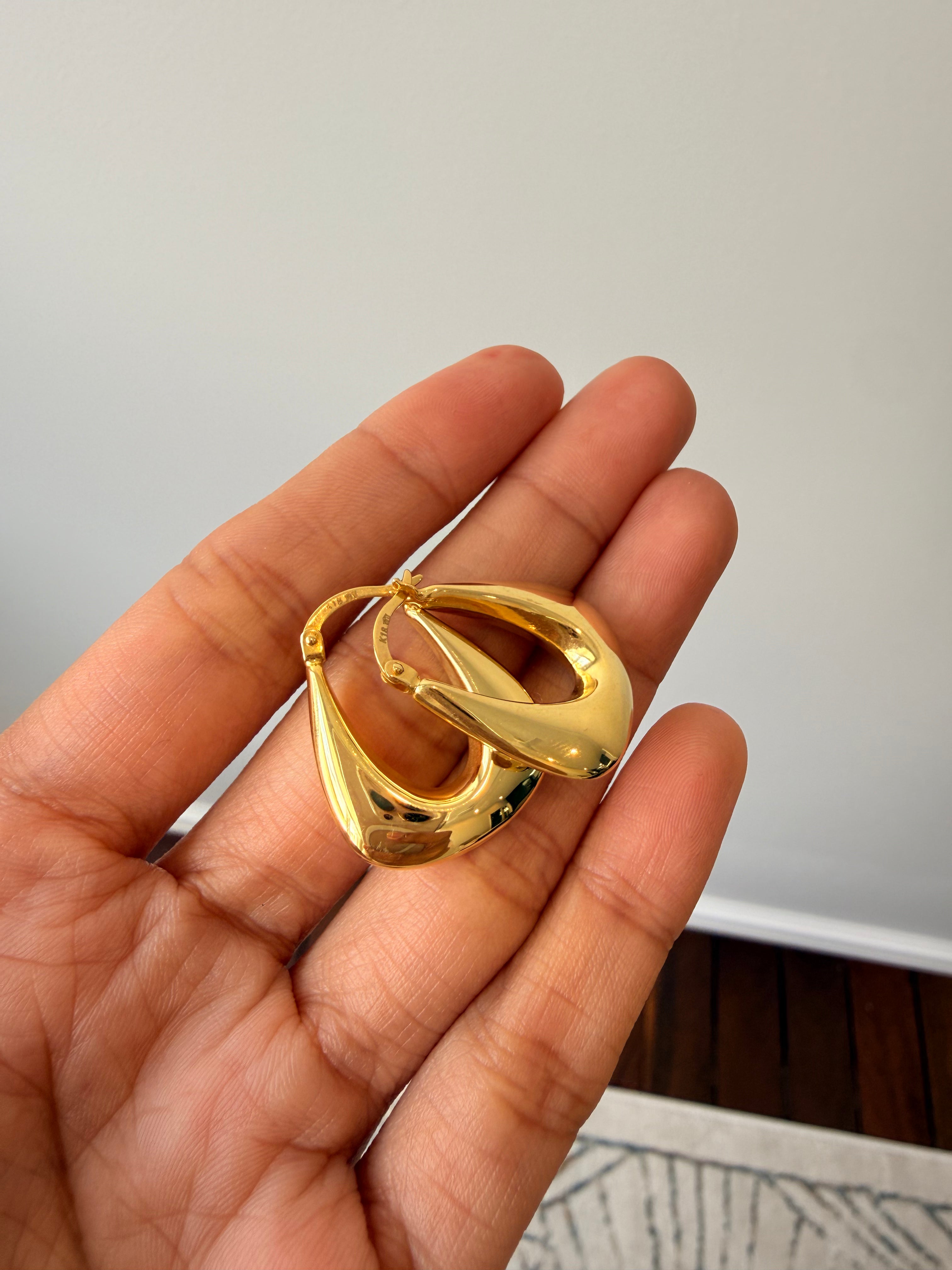 Sculpted Teardrop Hoop Earrings