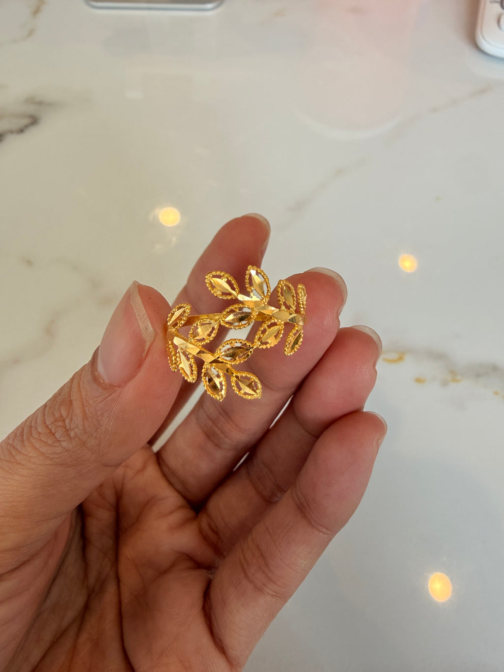 Golden Leaf Statement Ring